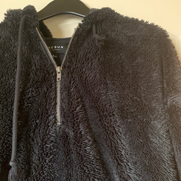 Super soft black hoodie - Picture 2 of 3